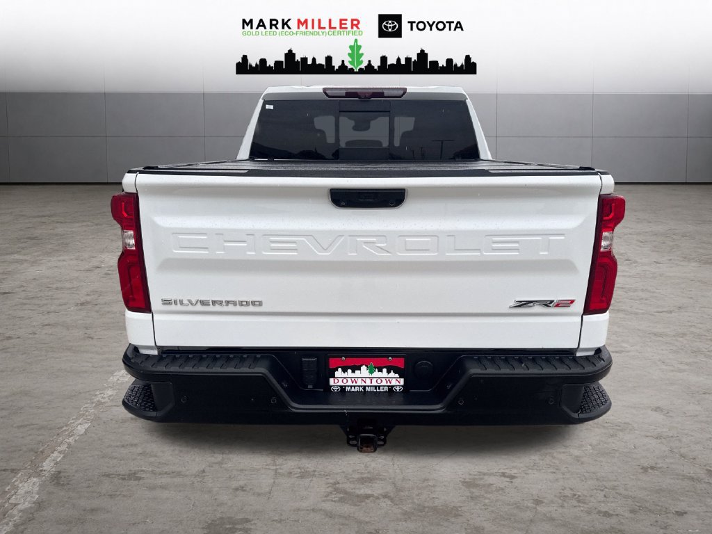 Used 2023 Chevrolet Silverado 1500 ZR2 w/ Technology Package AWD/4WD image 4