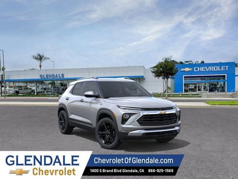 New 2026 Chevrolet TrailBlazer LT w/ Midnight Edition FWD image 1