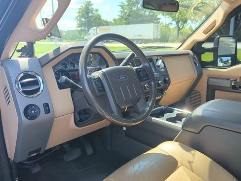 Used 2011 Ford F350 Lariat AWD/4WD image 9