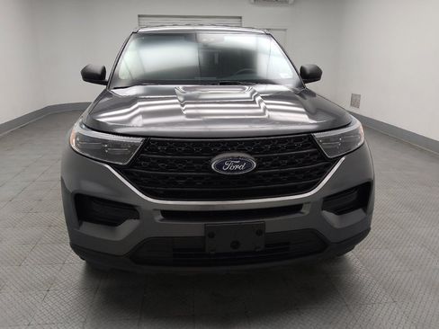Used 2023 Ford Explorer 4WD image 14