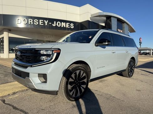 Used 2025 Ford Expedition Max Platinum w/ Driver's Package image 1