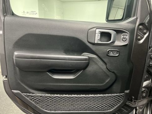 Used 2020 Jeep Wrangler Unlimited Rubicon w/ Quick Order Package 28Y Recon AWD/4WD image 21
