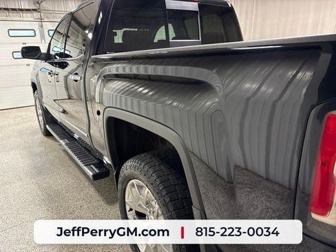 Used 2016 GMC Sierra 1500 SLT w/ SLT Premium Package AWD/4WD image 10