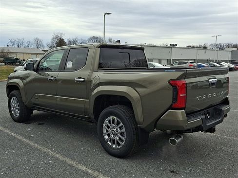 New 2025 Toyota Tacoma Limited image 7