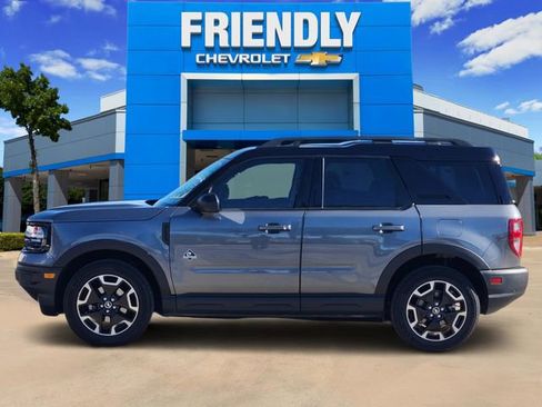 Used 2022 Ford Bronco Sport Outer Banks image 4