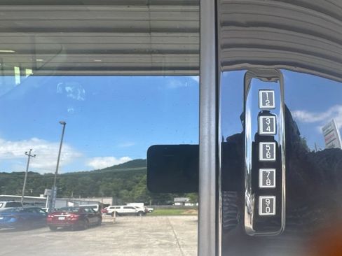 Used 2023 Ford F150 Lariat w/ Equipment Group 502A High AWD/4WD image 29