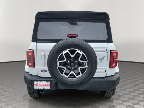 Used 2023 Ford Bronco Outer Banks image 3