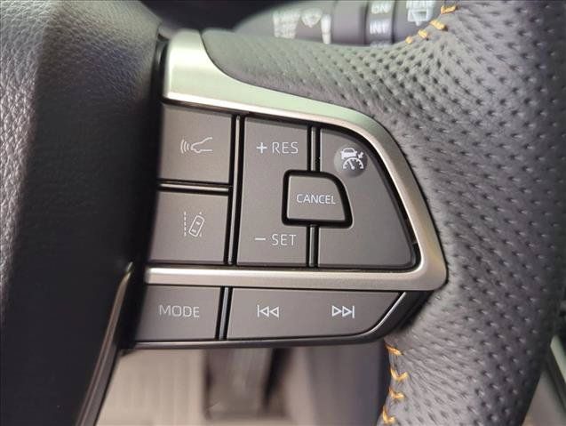 New 2026 Toyota Sienna XLE Woodland Edition AWD/4WD image 18