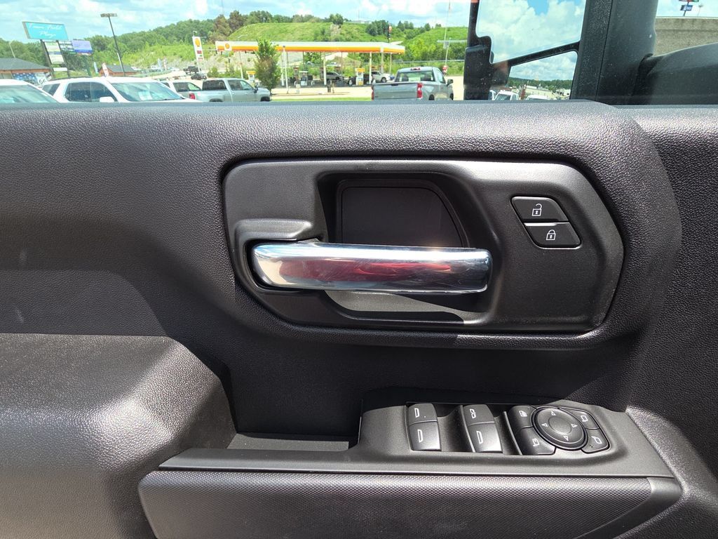 New 2026 Chevrolet Silverado 2500 Custom w/ Custom Value Package AWD/4WD image 14