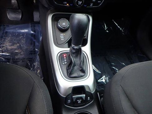 Used 2019 Jeep Compass Sport w/ Tech Group image 19