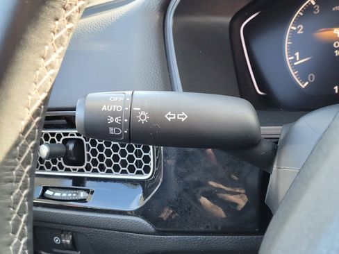 Certified 2025 Honda Civic Sport image 22