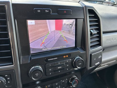 Used 2022 Ford F250 XLT w/ XLT Value Package image 33