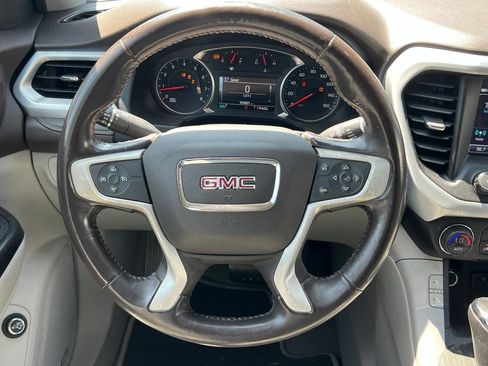 Used 2019 GMC Acadia SLT FWD image 15