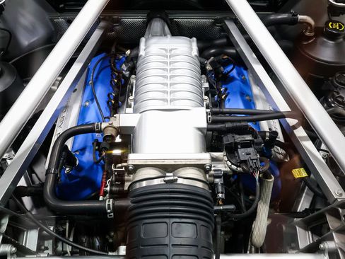Used 2006 Ford GT RWD image 50