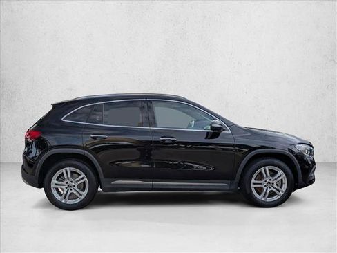 Used 2023 Mercedes-Benz GLA 250 4MATIC image 4