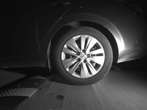 Used 2025 Nissan Sentra S FWD image 16