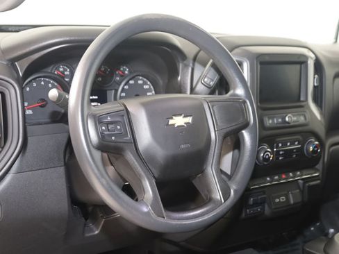 Used 2021 Chevrolet Silverado 1500 Custom AWD/4WD image 6