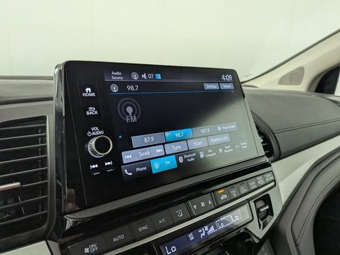 Used 2025 Honda Odyssey EX-L image 21