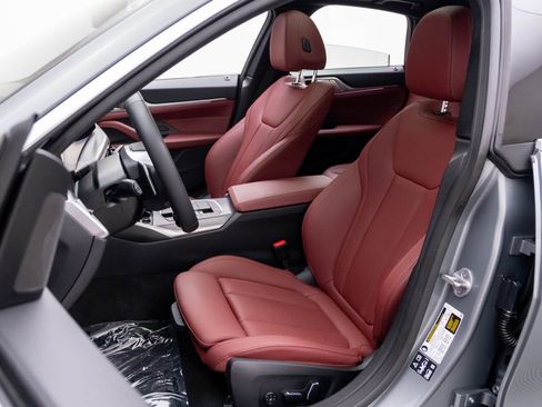 Certified 2025 BMW 430i xDrive AWD/4WD image 17