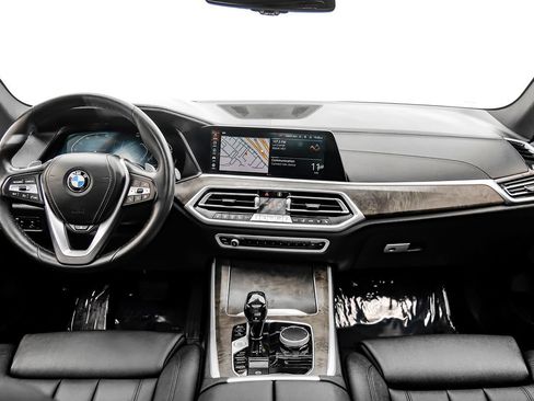 Used 2021 BMW X5 sDrive40i w/ Premium Package RWD image 12