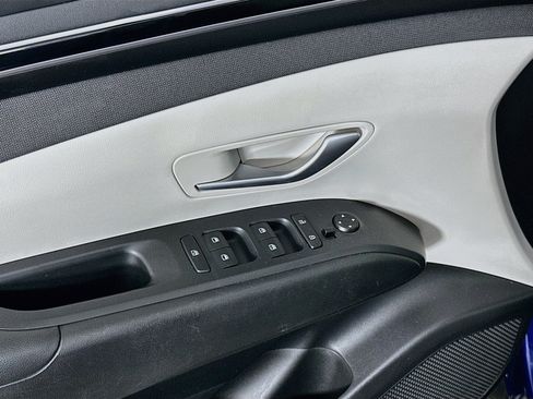 Used 2023 Hyundai Tucson SEL w/ Convenience Package FWD image 15