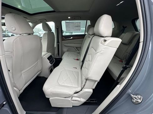 New 2026 Volkswagen Atlas SE image 27