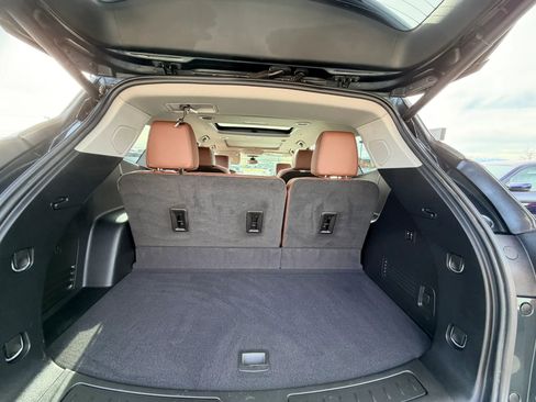 Used 2020 Buick Enclave Avenir w/ Avenir Technology Package image 28