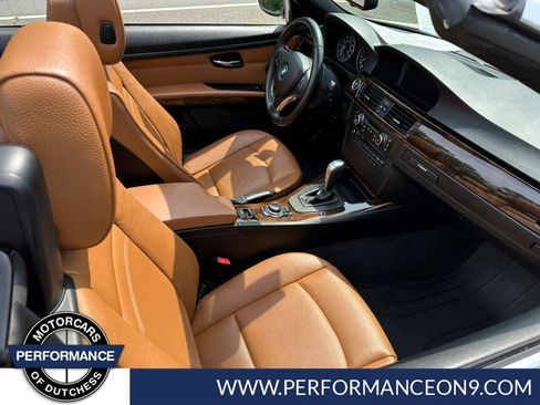 Used 2010 BMW 328i Convertible image 19