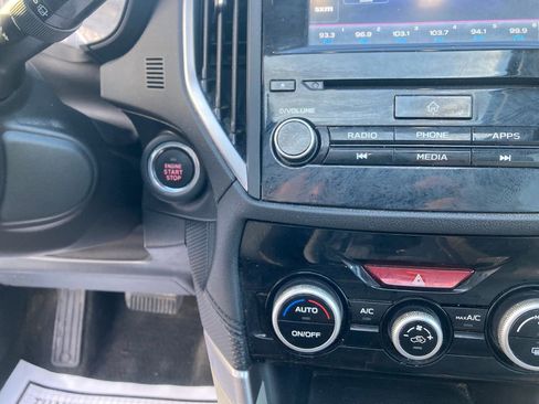 Used 2021 Subaru Forester Premium image 21