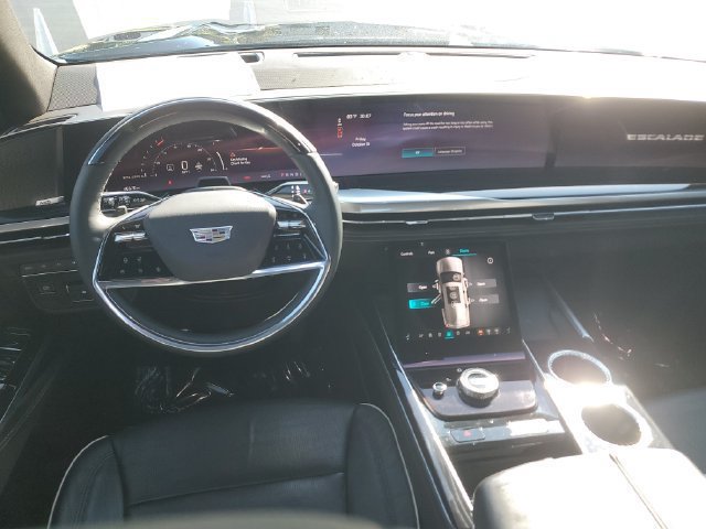 Certified 2025 Cadillac Escalade Sport w/ Touring Package AWD/4WD image 17