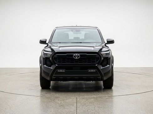 Used 2025 Kia Soul LX w/ LX Technology Package image 2