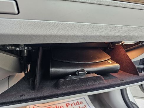 Used 2011 BMW 335i Sedan image 35