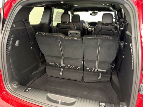 New 2026 Chrysler Pacifica Select AWD/4WD image 8