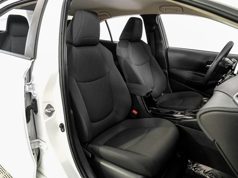 Used 2020 Toyota Corolla LE FWD image 34