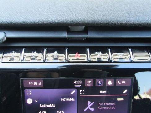 Used 2025 Jeep Grand Cherokee Altitude image 44