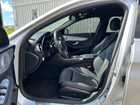 Used 2021 Mercedes-Benz C 300 Sedan w/ Premium Package image 15
