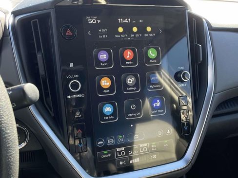 Used 2024 Subaru Crosstrek 2.0i Premium image 16