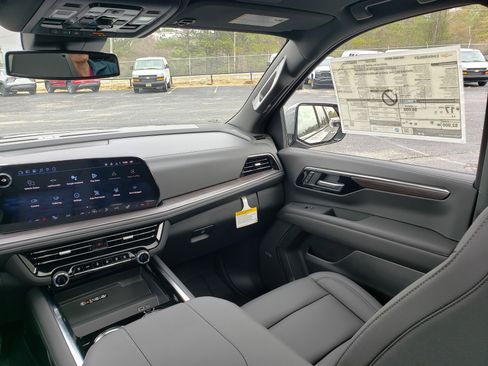 New 2026 Chevrolet Tahoe Z71 w/ Comfort Package image 37