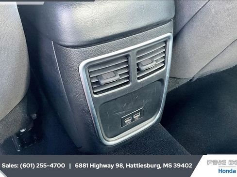 Used 2022 Dodge Charger SXT image 23