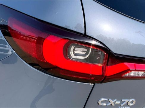Used 2025 MAZDA CX-70 3.3 Turbo S w/ Premium Package AWD/4WD image 28