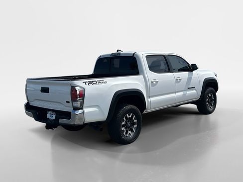 Used 2023 Toyota Tacoma TRD Off-Road AWD/4WD image 5