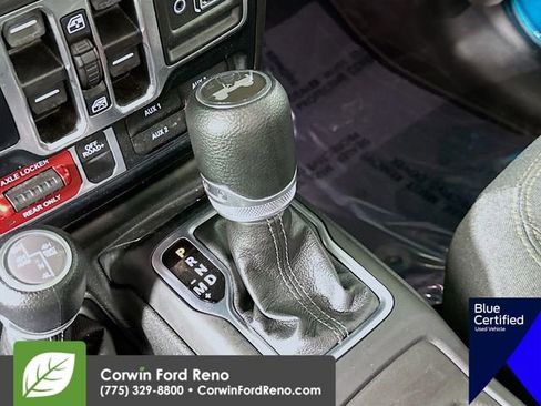 Used 2024 Jeep Wrangler Unlimited AWD/4WD image 20