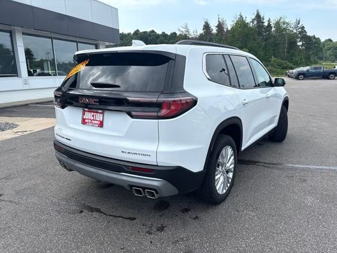 New 2026 GMC Acadia Elevation w/ Elevation Premium Package AWD/4WD image 7