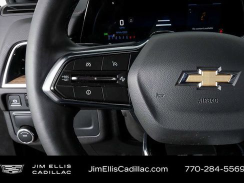 Used 2025 Chevrolet Tahoe High Country RWD image 10