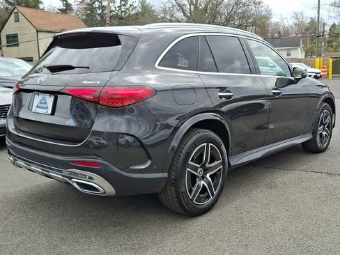 Used 2025 Mercedes-Benz GLC 300 4MATIC image 6