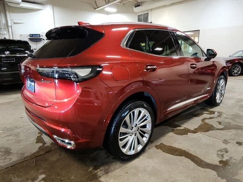 Certified 2024 Buick Envision Avenir image 3