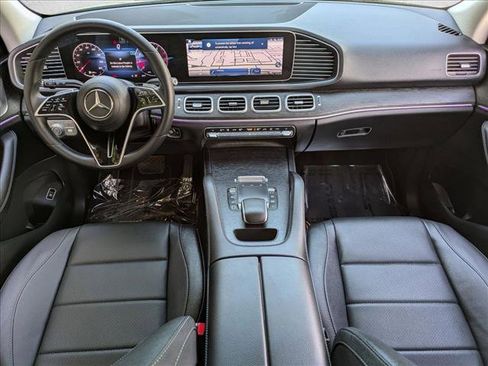 Used 2025 Mercedes-Benz GLE 350 4MATIC image 18