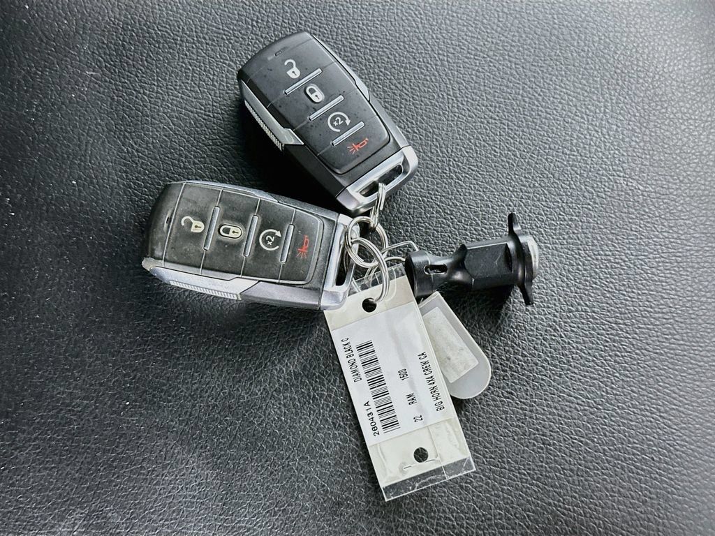 Used 2022 RAM 1500 Big Horn AWD/4WD image 35