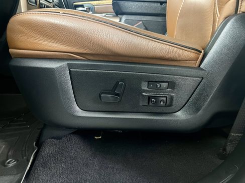 Used 2014 RAM 3500 Laramie Longhorn image 15