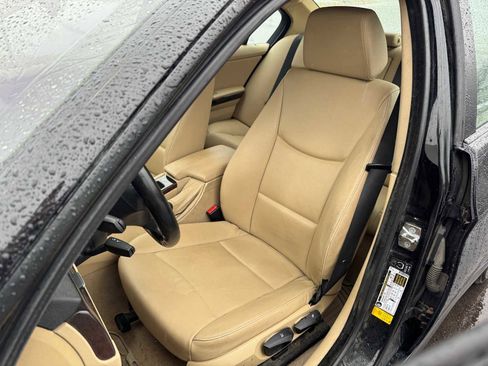 Used 2006 BMW 325i Sedan image 14